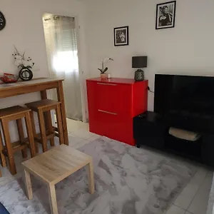 Agreable T2/centre-ville *10 Min Gare* Bourgoin-Jallieu